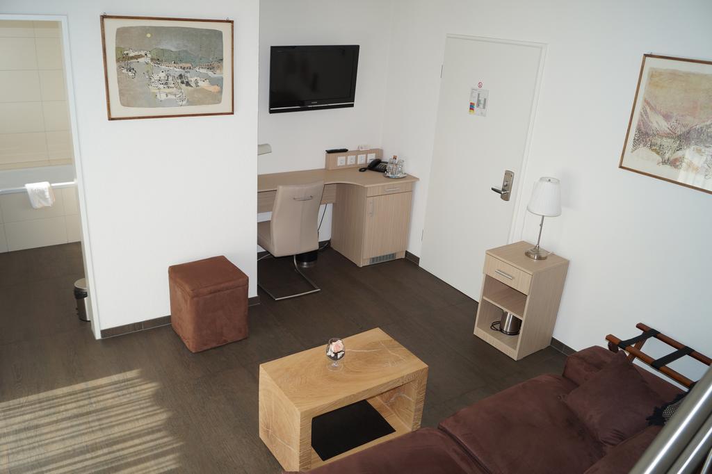 Mfh Micro Apartment Basel Exterior photo